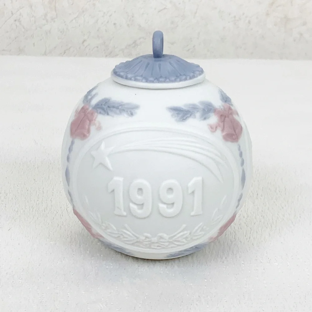 Vintage Lladro 1991 Porcelain Christmas Ball Ornament Handmade Spain New In Box